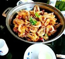 Spicy Chicken Wings with Shrimp