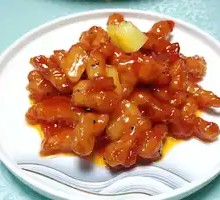 Fruit-flavored Sweet and Sour Pork