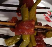 Sour Pickled Beans with Beef