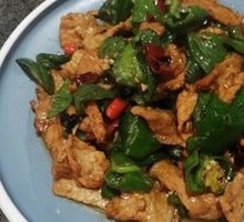 Stir-Fried Pork with Green Pepper