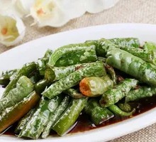 Braised Chili with Pork Skin