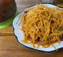 Stir-Fried Potato Strips