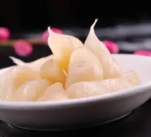 Sweet Pickled Garlic