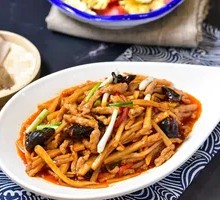 Fish-Flavored Shredded Pork