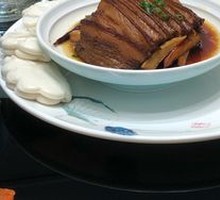 Lotus Leaf Wraps with Steamed Pork