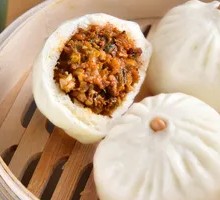 Spicy Grandmother's Vegetable Dumplings