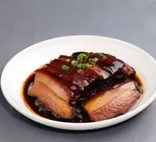 Sweet Steamed Pork Rolls