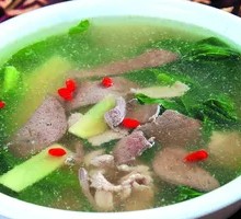 Spinach and Pork Liver Soup