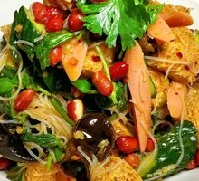 Cold Vegetarian Platter for Drinking