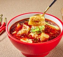 Sour Soup Spicy Oil Dumplings