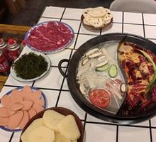 Spicy Beef Oil Double-Flavor Hot Pot