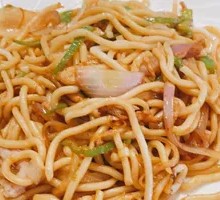 Stir-Fried Udon Noodles