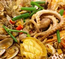 Braised Seafood in Clay Pot