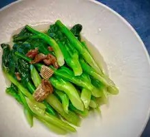 Fried Filefish with Mustard Greens