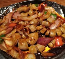 Spicy Beef Intestines on Iron Plate