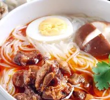 Braised Pork Rib Noodles