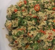 Sichuan-style Chili Stir-fried Free-range Eggs