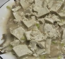 Stir-fried Tofu with Sand Cucumber