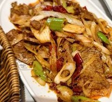 Signature Stir-Fried Beef