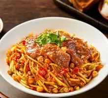 Tender Beef Noodles