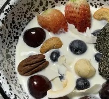 Fruit Yogurt Bowl
