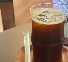 White Peach Oolong Americano