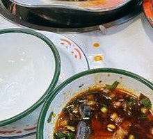 Spicy Frog and Intestine Fish