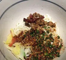 Spicy Pork Sauce Noodles