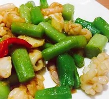 Crispy Green Delicacy