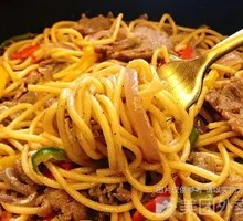 Double Pepper Onion Abalone Mushroom Beef Spaghetti