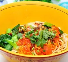 Oil-Poured Tomato and Egg Noodles