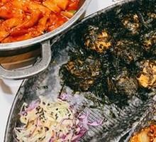 Moon-shaped Pork Rib Rice Ball