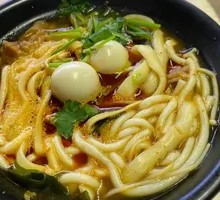 Potato Noodles and Knife-Sliced Noodles Mixed