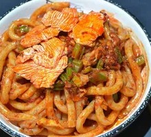 Xinjiang-style Chicken Fried Rice Noodles