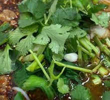 Spicy Pork Sauce Rice Noodles