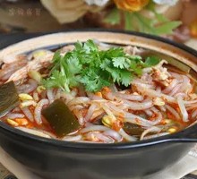 Stewed Vermicelli in Clay Pot