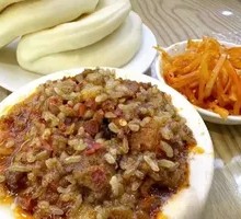 Steamed Pork in Bamboo Basket