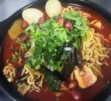 Hot Pot Instant Noodles