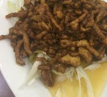 Beijing-style Shredded Pork in Soy Sauce