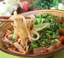 Vegetarian Noodles with Sauce