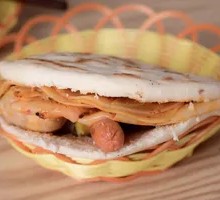 Spicy Potato Slices in Flatbread