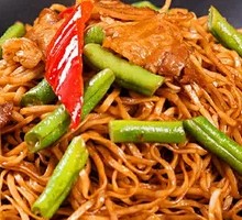 Stir-fried Pork with Noodles