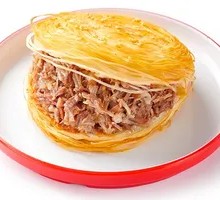 Lao Tongguan Braised Pork in Flatbread