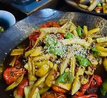 Spicy Crawfish with Thirteen Spices