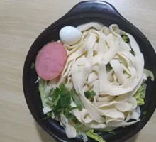 Bamboo Pot Knife-Sliced Noodles