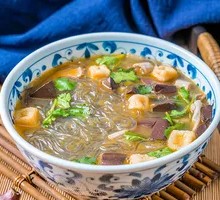 羊血粉丝汤