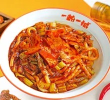 Gongcai Crab Puff Stir-Fried Rice Noodles