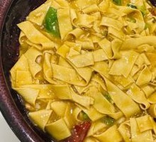 Pepper and Tofu Skin Stir-Fry