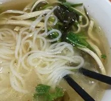 Bird's Nest Chicken Soup Rice Noodles