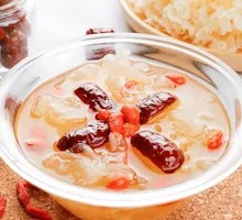 Red Date, Silver Ear Mushroom, and Lotus Seed Soup